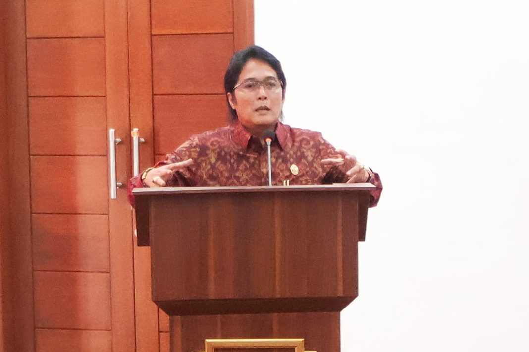 Buka Rakerda FKUB se-Bali, Wagub Giri Prasta Dorong Perkuat Sinergitas Jaga Kerukunan