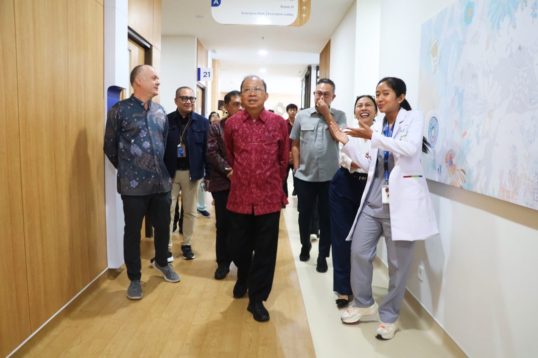 Tinjau RS Bali International Hospital, Gubernur Koster Bangga 70 Persen Tenaga Lokal Terserap