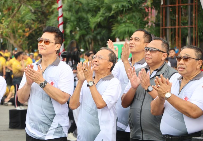 Lepas Jalan Sehat Hari Bhayangkara ke-79, Gubernur Koster: Bukti Soliditas TNI, Polri, dan Masyarakat Bali