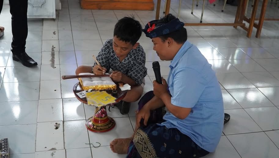 Program “Museum Masuk Sekolah”, UPTD Gedong Kirtya Dekatkan Generasi Muda dengan Warisan Budaya Lontar