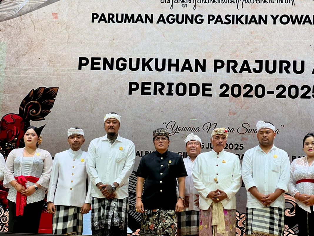 Hadiri Paruman Agung Pasikian Yowana Bali, Wagub Giri Prasta Dorong Peran Yowana sebagai Pilar Masa Depan Bali