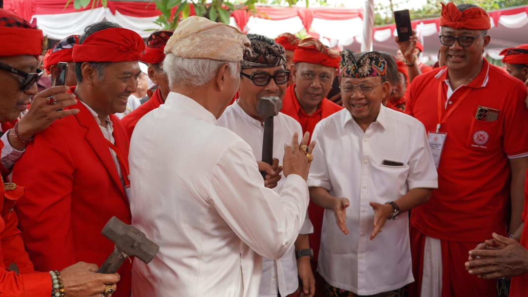 Semeton Pande Siap Dukung Program Strategis Pemprov Bali, Gubernur Koster: Guyub Bersatu Lestarikan Tradisi dan Budaya Bali