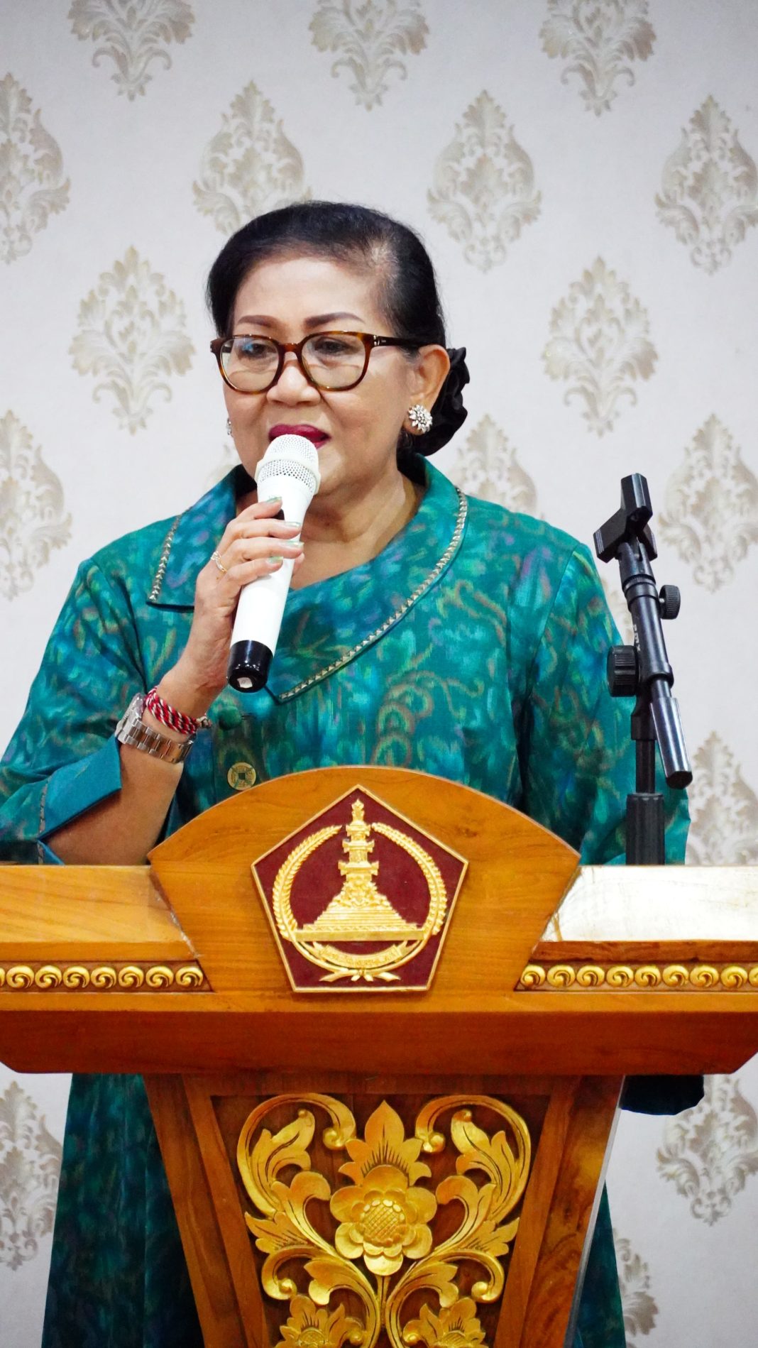 Ibu Putri Koster Ajak Masyarakat Ubud dan Payangan Bangkitkan Kesadaran Kolektif Atasi Persoalan Sampah