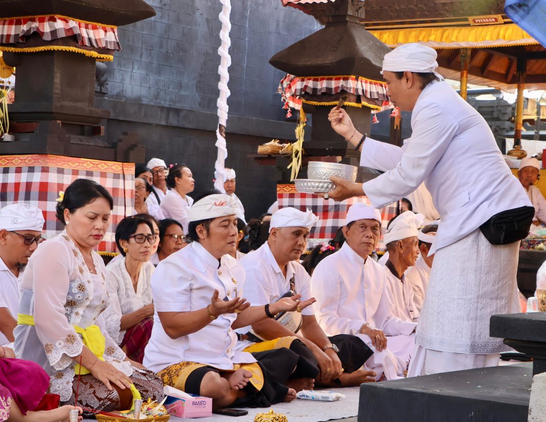 Wagub Giri Prasta Ajak Pasemetonan Arya Kenceng Tegeh Kori Terus Guyub Menjalankan Adat dan Budaya Bali