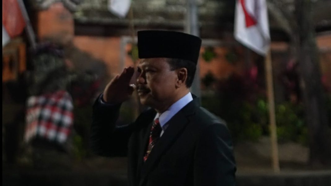 Sekda Provinsi Bali Jadi Inspektur Upacara Apel Kehormatan dan Renungan Suci Peringatan Ke-80 HUT Kemerdekaan RI Tahun 2025