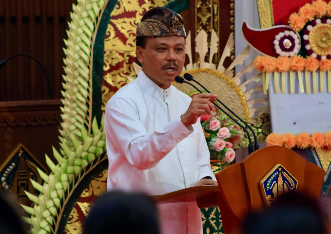 Sekda Dewa Indra Kukuhkan Kepala BKN Regional X Denpasar, Dorong Layanan ASN Berbasis Digital