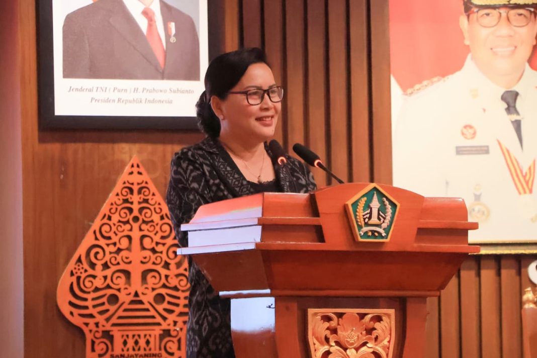 Pengukuhan GOW Tabanan, Ketua BKOW Bali Ajak Perempuan Bersatu Wujudkan Visi-Misi Pemerintah