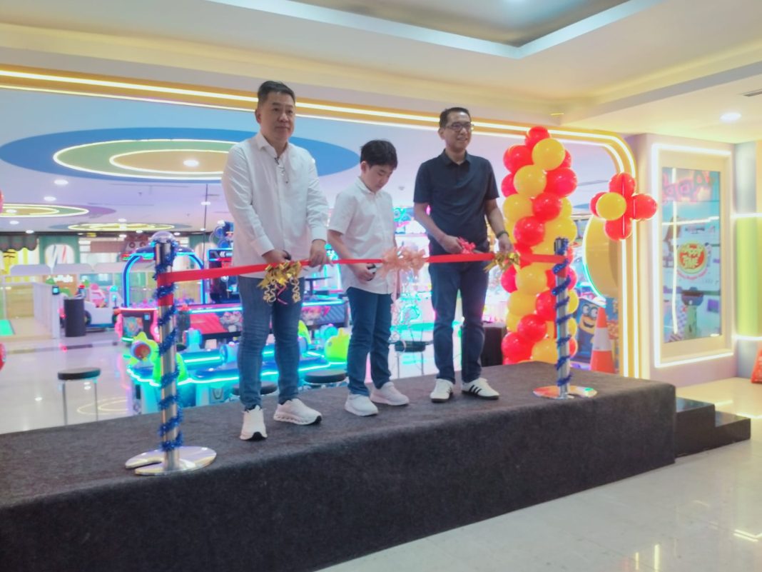 Happy Time di Plaza Renon Resmi Dibuka, Penikmat Game Center Siap Disuguhi Aneka Hiburan