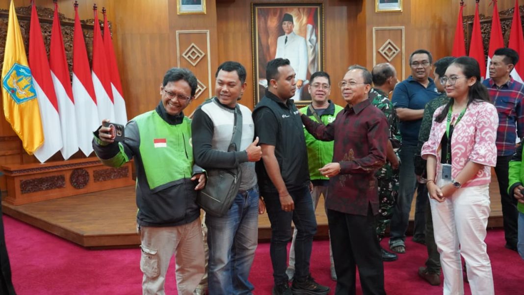 Gubernur Koster dan ForkopimdaTemui Perwakilan Pendemo, Ojol di Bali Janji Tak Demo lagi