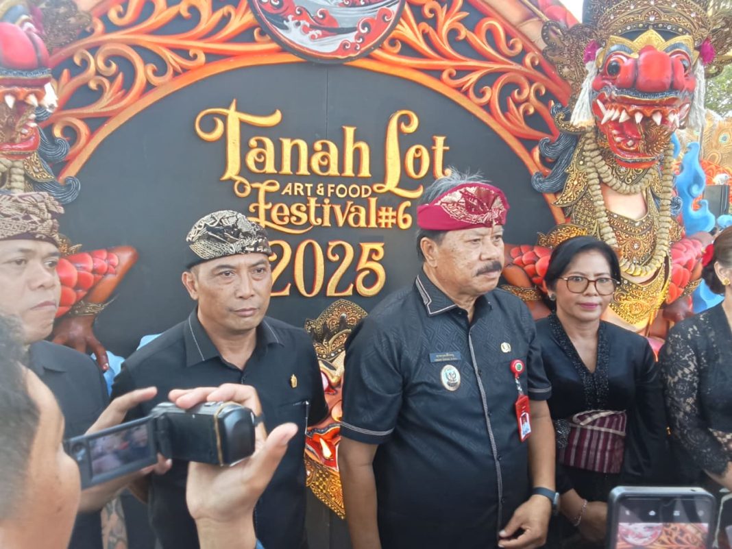 Tanah Lot Art and Food Festival 2025 Resmi Dibuka, Wabup Tabanan Dorong Promosi Wisata Baru