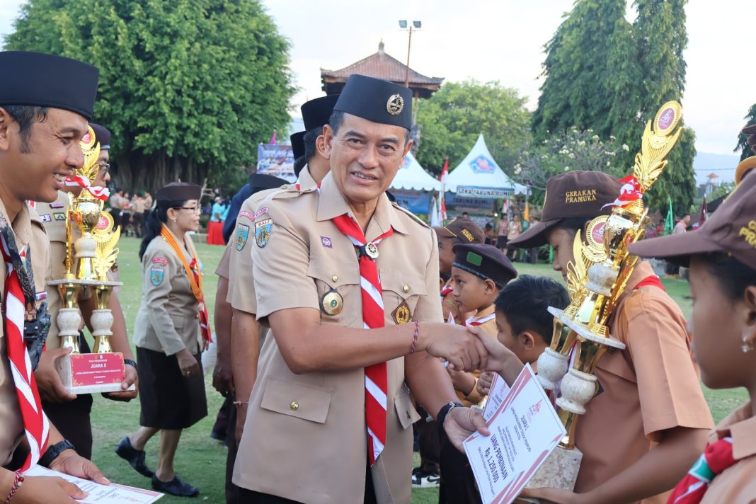 Peringatan Hari Pramuka ke-64 di Buleleng, Hadirkan Aksi Nyata Bumbung Kemanusiaan