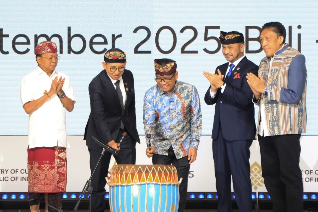 Menteri Kebudayaan Apresiasi Gubernur Koster Dukung CHANDI Summit 2025, Percaya Budaya dan Tradisi Terus Tumbuh di Bali