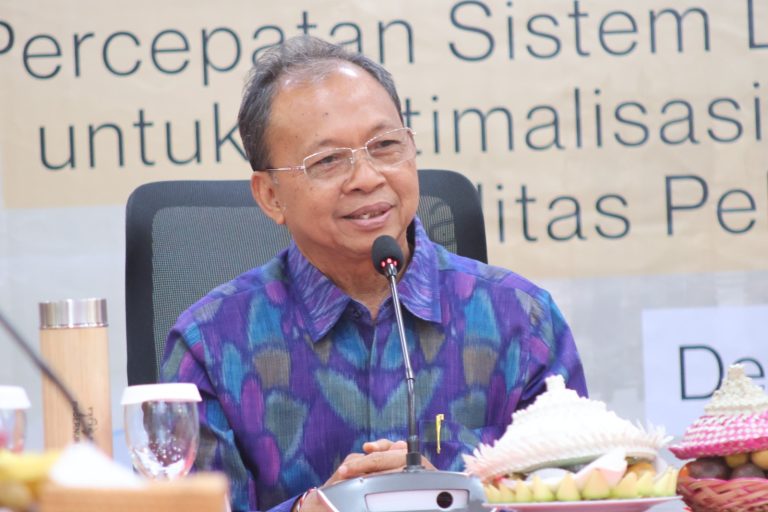 Komisi II DPR RI Apresiasi Digitalisasi Pemprov Bali, Gubernur Koster Minta Dana Transfer Daerah Tak Dipotong