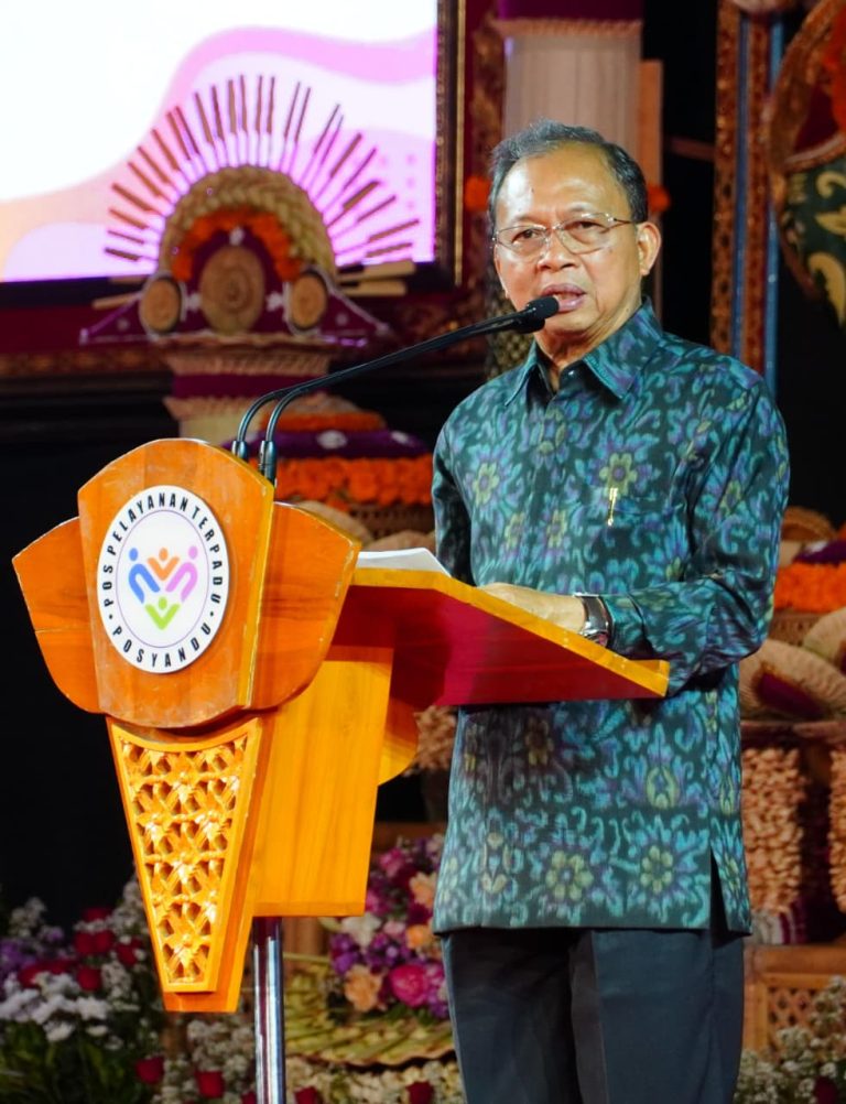 Gubernur Koster Minta Kader Posyandu Data Warga Miskin dan Rumah Tak Layak Huni