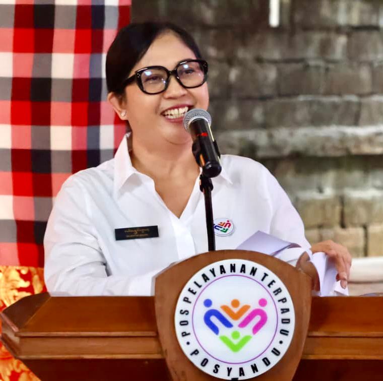 Ny. Rai Wahyuni Sanjaya Sambut Kunjungan Kerja Ny. Putri Koster dalam Aksi Sosial Membina dan Berbagi