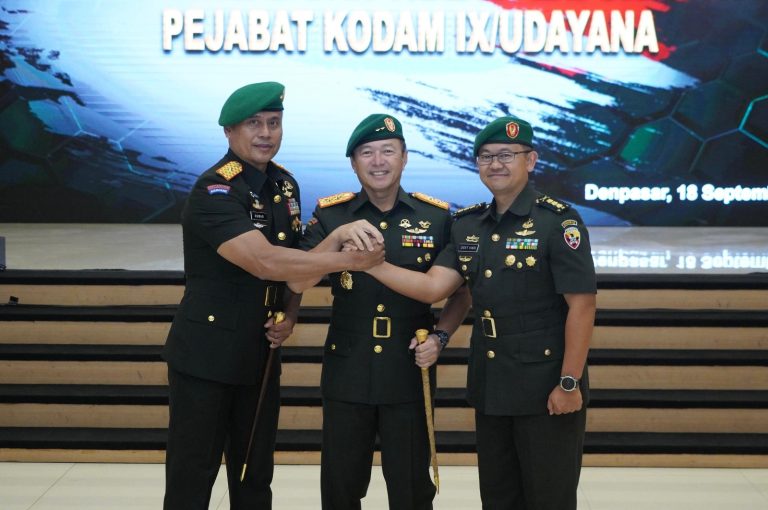 Pimpin Sertijab Pejabat Kodam, Pangdam Udayana Tekankan Profesionalisme dan Inovasi