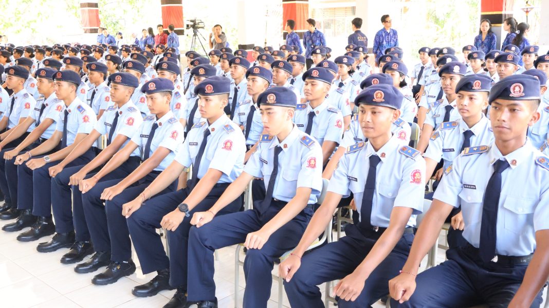 SMKN Bali Mandara Gelar Inaugurasi Angkatan ke-11, Kukuhkan 180 Siswa Baru