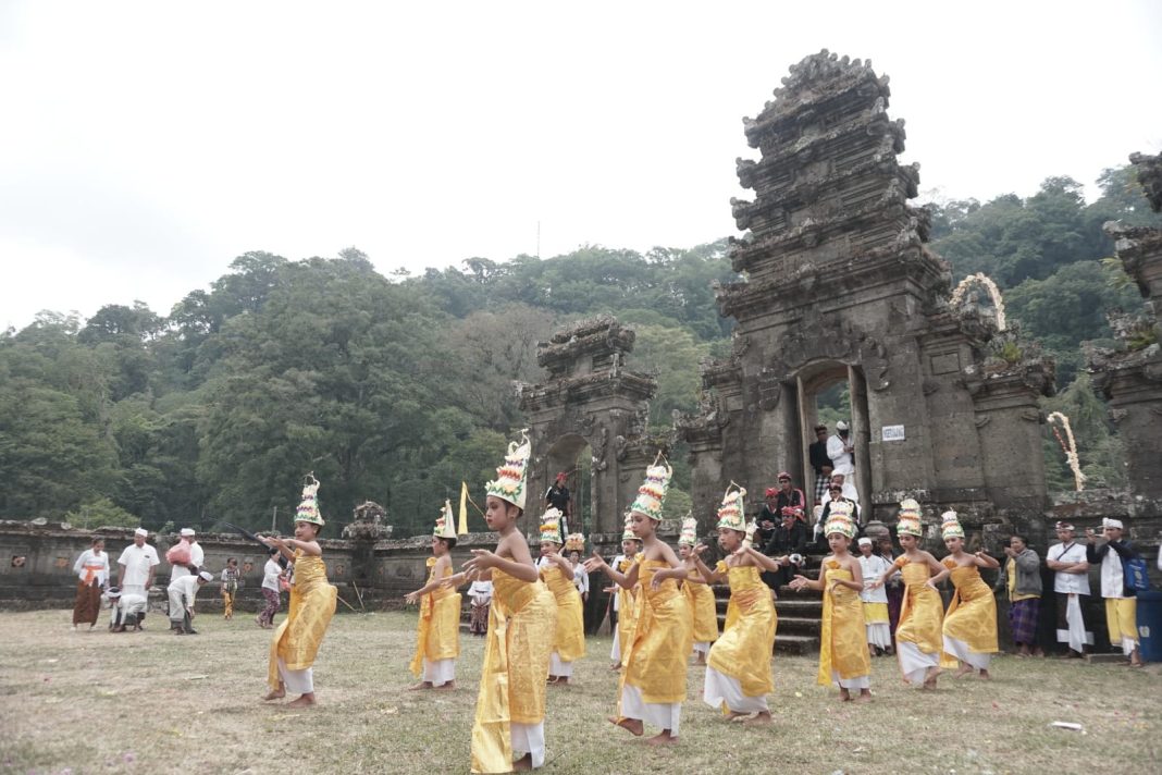 Mantap! Tari Baris Bedug dan Karya Alilitan Resmi Jadi WBTB