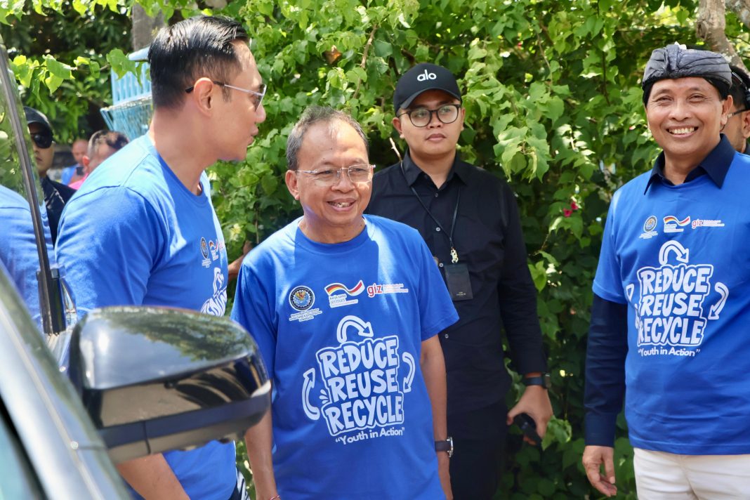 Gubernur Koster Sampaikan Permasalahan Lingkungan di Bali, Menteri AHY Siap Kawal Persoalan Sampah, Kemacetan, dan Tata Ruang