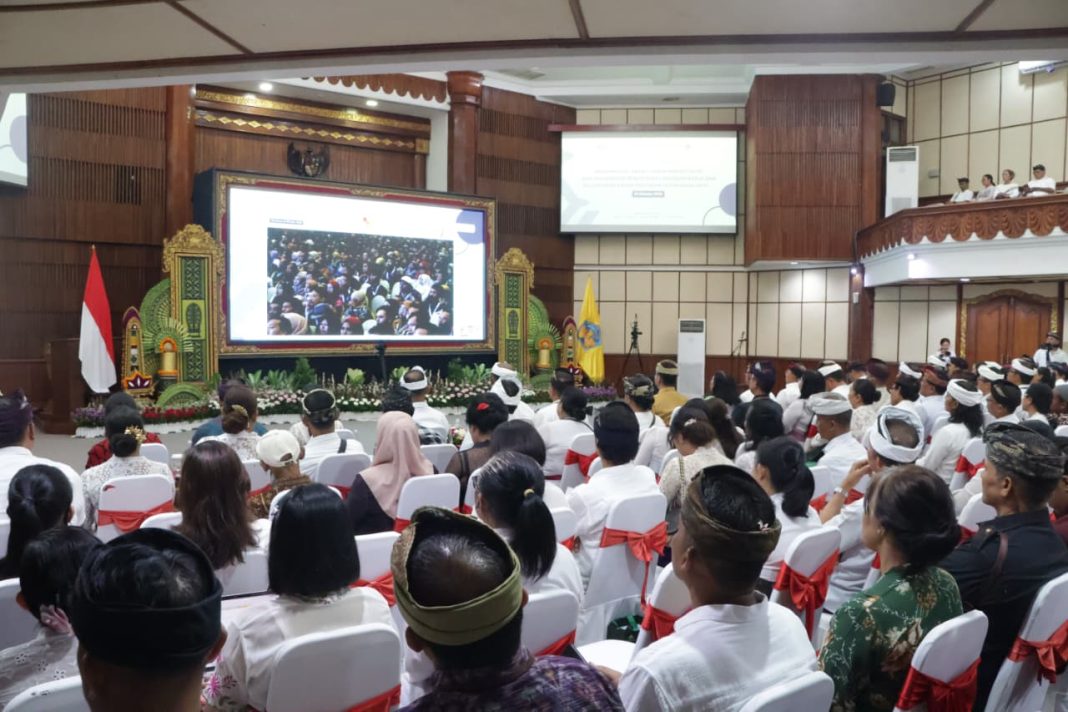 Akad Massal KUR 800.000 Debitur, Proporsi Penerima Bali Terbesar, Gubernur Koster Dorong Tercipta Lapangan Kerja