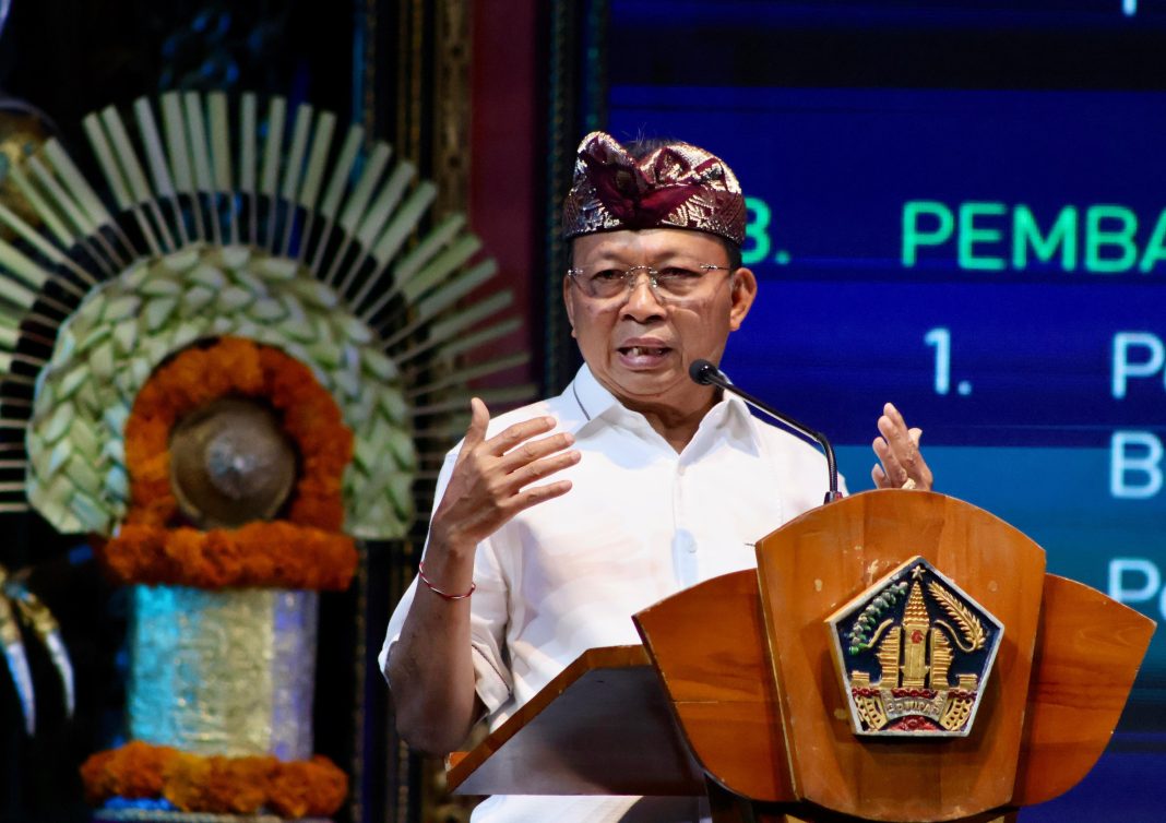 Gubernur Koster Ajak Stakeholder Pariwisata Wujudkan Pariwisata Bali Berbasis Budaya, Berkualitas dan Bermartabat