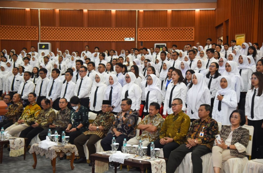 Mendikdasmen Tekankan Profesionalisme Kerja Pegawai melalui Program Induksi pada Latsar CPNS 2025