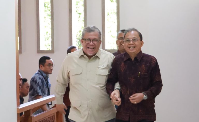 Kolaborasi Gubernur Koster dan Wamen Fahri Hamzah Hapus Rumah Tak Layak Huni di Bali mulai 2026
