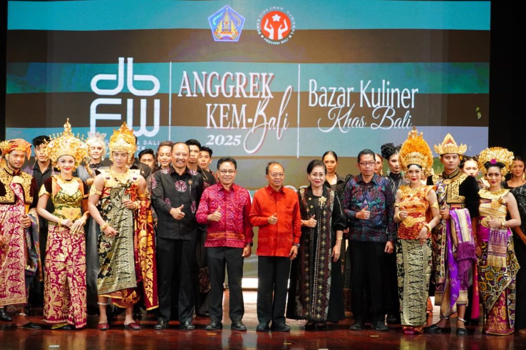 Gubernur Koster Buka Dekranasda Bali Fashion Week 2025, Festival Anggrek Kem-Bali, dan Bazar Kuliner Khas Bali
