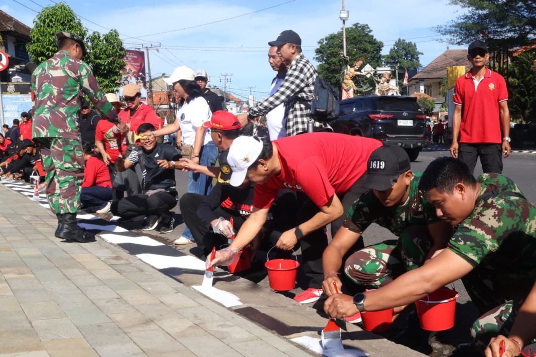 Semarak HUT Kota Singasana ke-532, Pemkab Tabanan Warnai Kota dengan Semangat Gotong Royong