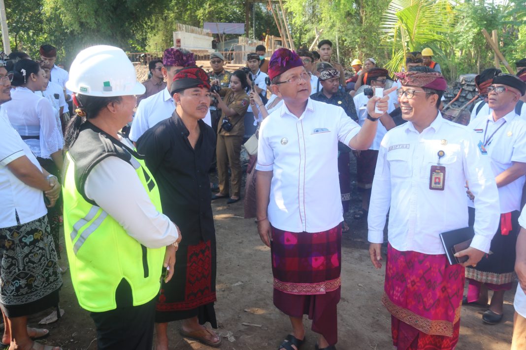 Kunker Perdana Bupati dan Wakil Bupati Buleleng Fokus Benahi Infrastruktur dan Pendidikan di Kawasan Pesisir Utara