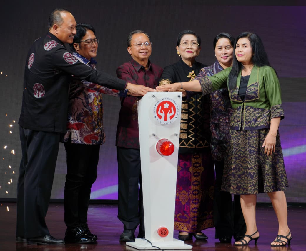 Gubernur Koster: Efek Ganda DBFW, Penggunaan Produk Lokal Bali Meningkat, Budaya Tetap Lestari