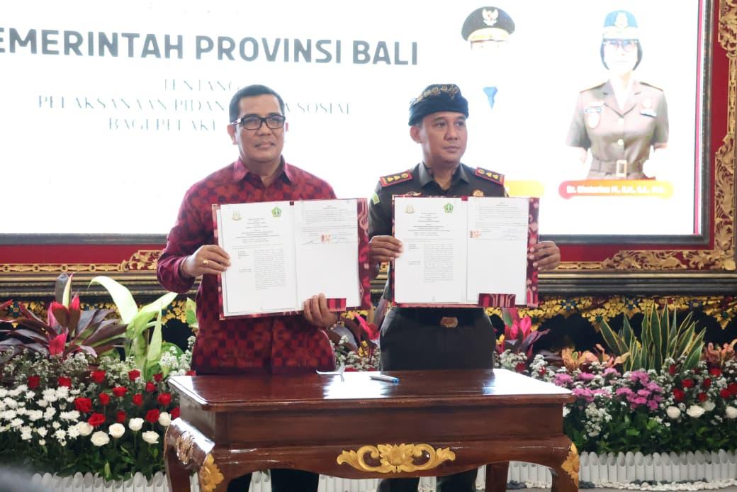 Sinergi Kejaksaan dan Pemerintah Daerah, Bupati Sanjaya Dukung Penerapan Pidana Kerja Sosial di Bali