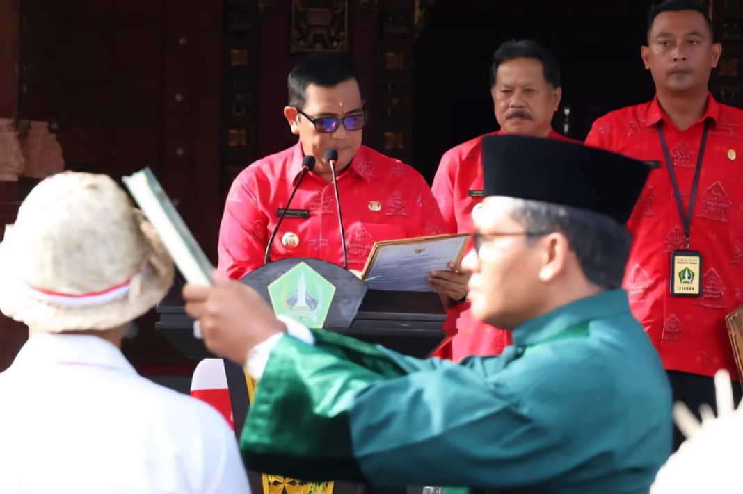 Tegaskan Komitmen Penataan ASN, Bupati Tabanan Resmi Lantik 2.923 PPPK Paruh Waktu