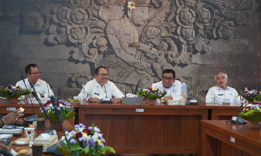Pemkab Buleleng Bahas Penataan Aset Daerah dan Perubahan Struktur OPD