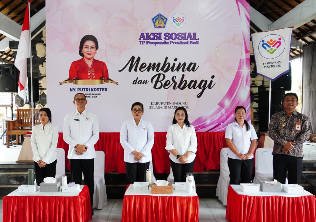 Gencarkan Aksi Sosial Membina dan Berbagi di Dua Desa di Badung, Ibu Putri Koster Yakin 85% Program Desa Terwujud dengan Kinerja Kader yang Serius