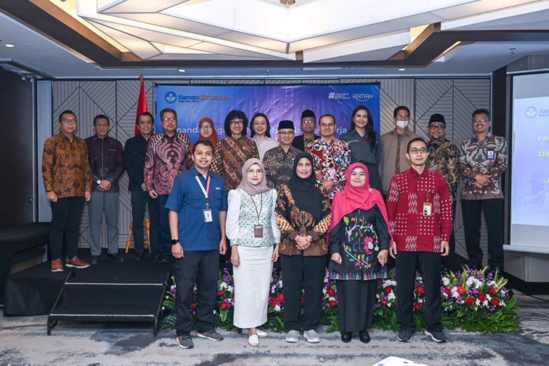 Komitmen Dukungan Empat Mitra Industri dalam Menghadirkan Mutu Lulusan Vokasi PKPLK yang Siap Kerja