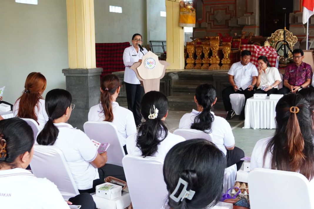 Pegang Peran Penting, Ibu Putri Koster Harap Kader Posyandu Paham Program dan Bekerja dengan Baik