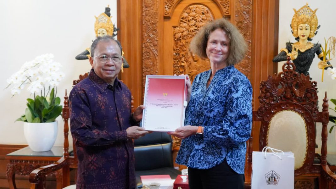 Temui Gubernur Koster, World Bank Sampaikan 5 Tantangan Utama agar Bali Berkelanjutan dan Tetap jadi Primadona