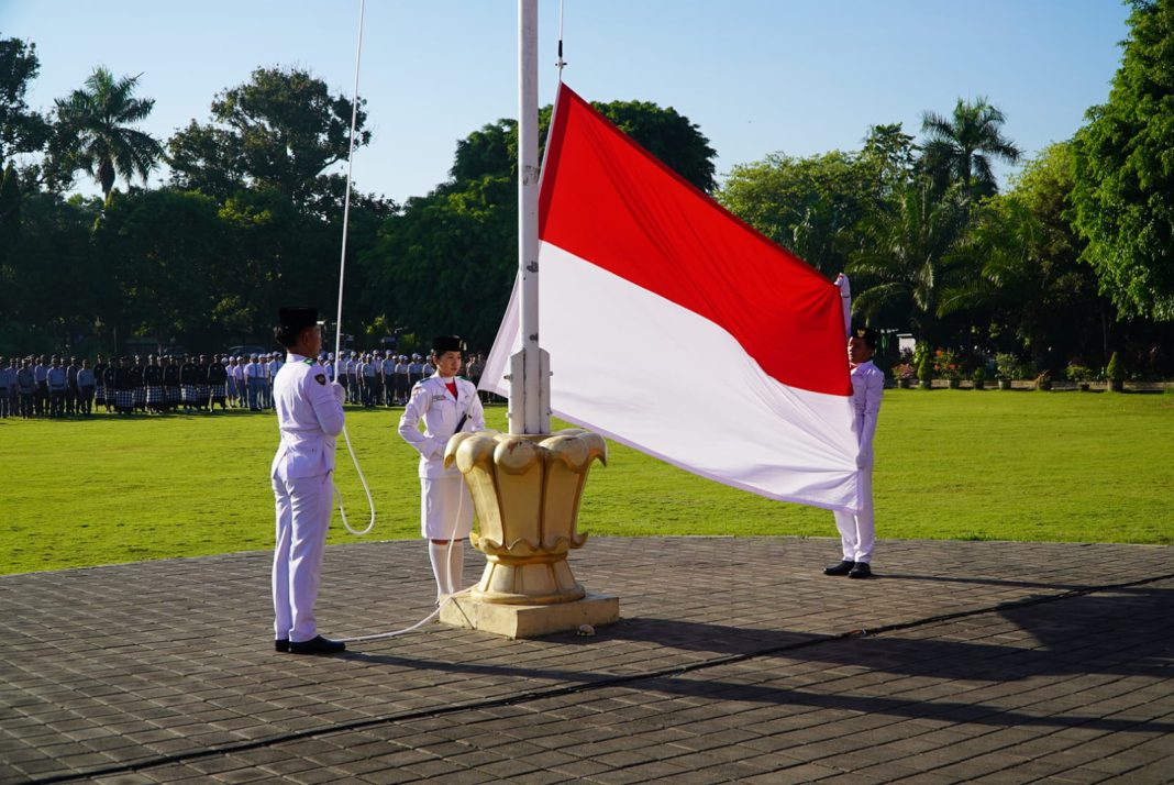 Pancasila Pemersatu Bangsa, Fondasi Perdamaian Dunia: Wabup Supriatna Pimpin Upacara Harlah Pancasila di Buleleng