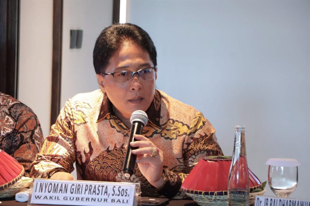 Hadiri Rapat Konsultasi DPD RI, Wagub Giri Prasta Tegaskan Arah Pembangunan Bali Berbasis Ekonomi Kerthi