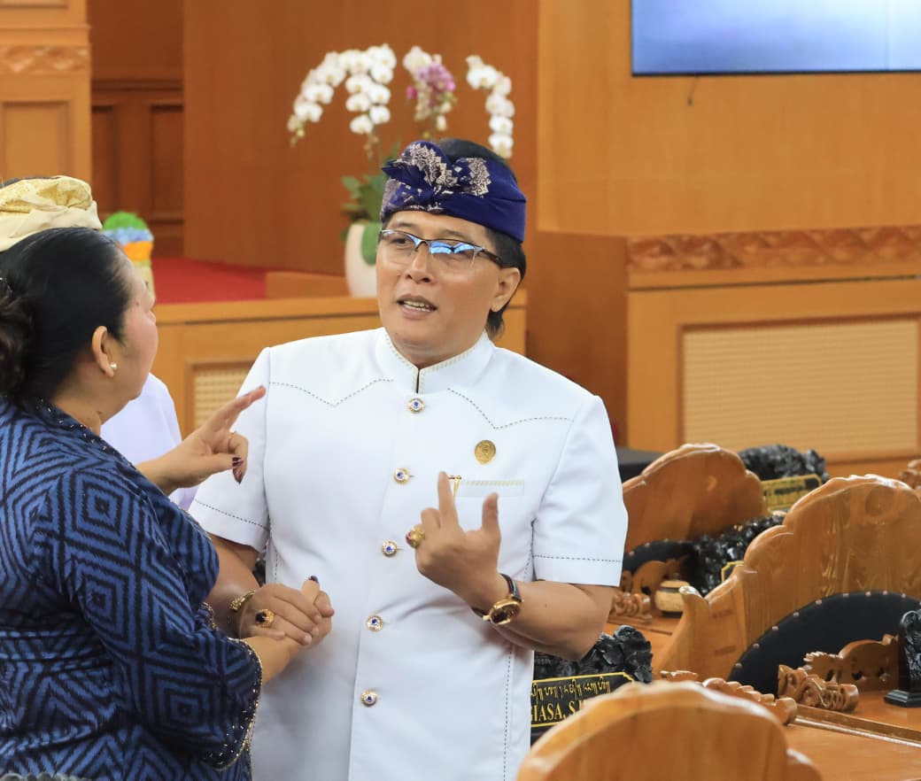Jawab Pandangan Umum Fraksi DPRD, Pemprov Bali Tegaskan Komitmen Perkuat Tata Kelola Keuangan Daerah