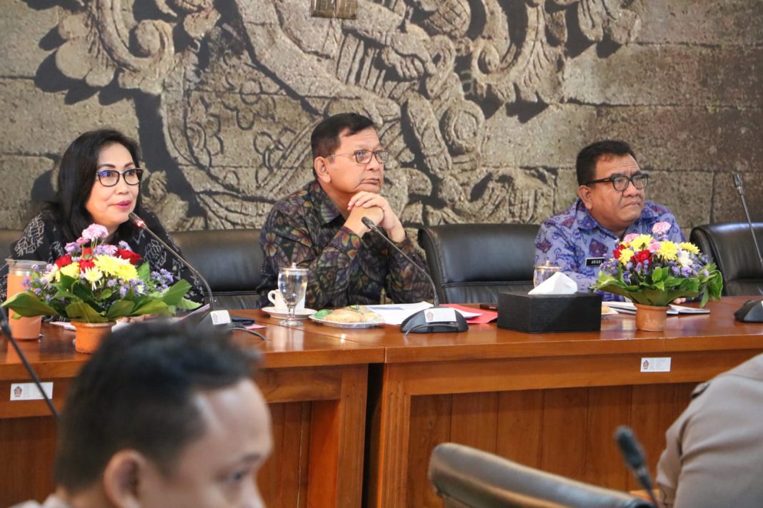 Serap Aspirasi Masyarakat, Bupati Buleleng Tambahkan Kategori Baru Lomba Gerak Jalan 45