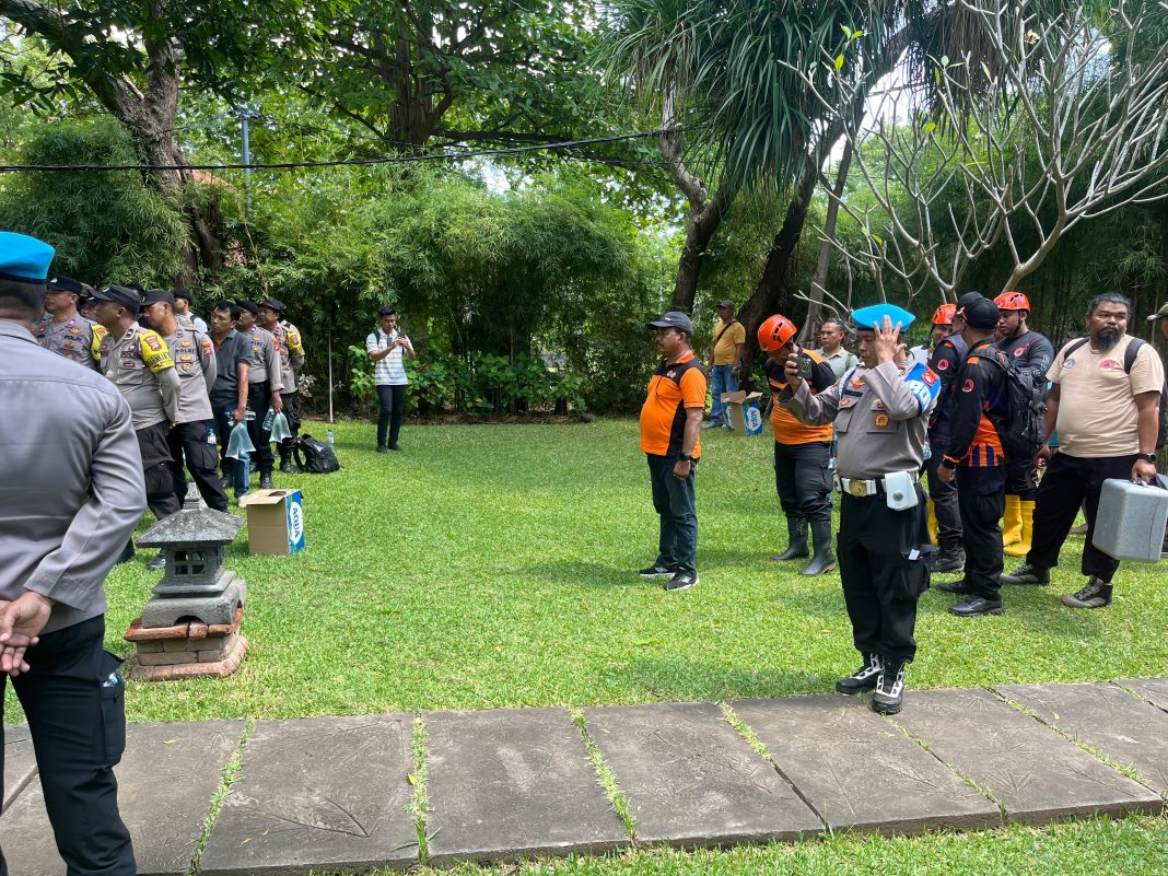 Sinergi Tim Gabungan Diperkuat, Pemadaman Kebakaran Hutan di Pemuteran Terus Berlangsung