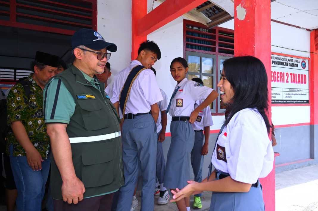Dari Perbatasan Utara Indonesia, Murid Pulau Miangas Meniti Jalan Menuju Cita-Cita