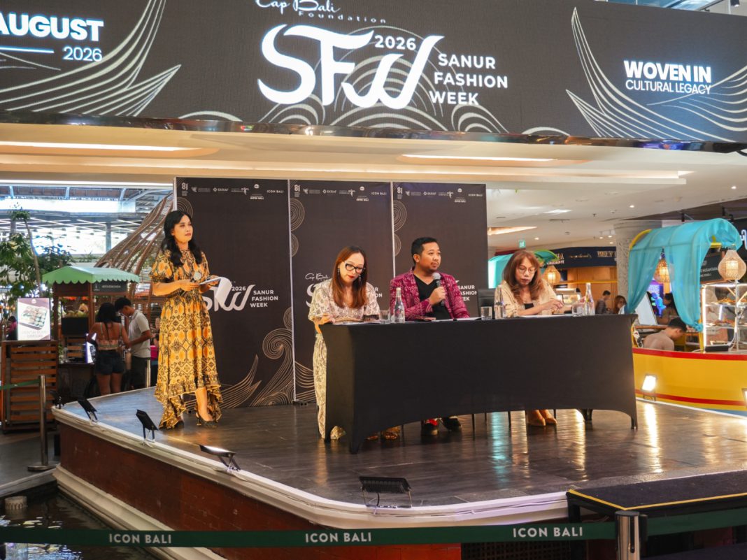 Hadirkan Runway di Atas Breakwater Pantai, Sanur Fashion Week 2026 Pertama Resmi Diluncurkan
