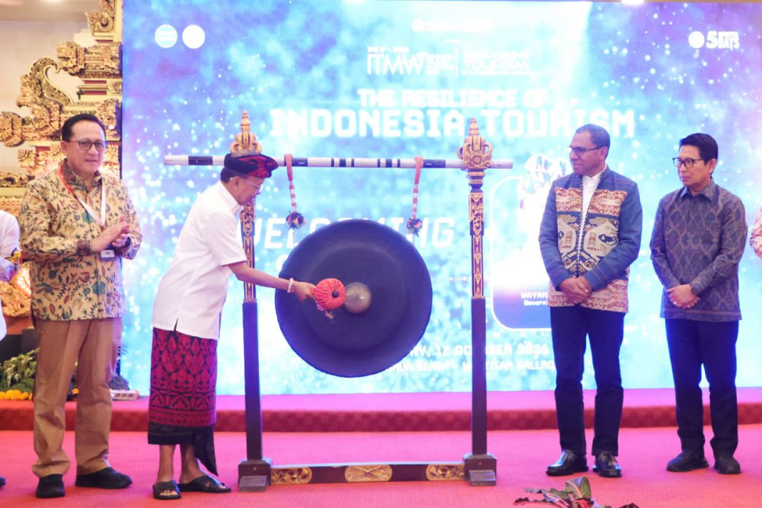 Gubernur Koster Buka Indonesia Tourism Marketing Week 2026, Dorong Dukungan Pemerintah Pusat untuk Penguatan Infrastruktur Pariwisata Bali