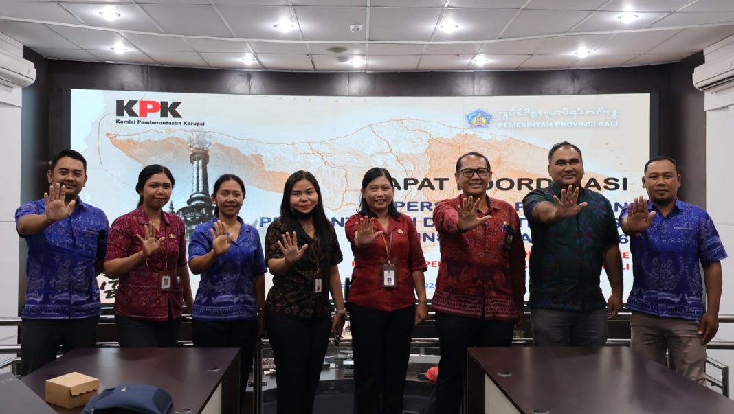 Ikuti Rakor Persiapan Penilaian, Desa Mengening Siap Maju Menuju Desa Antikorupsi 2026